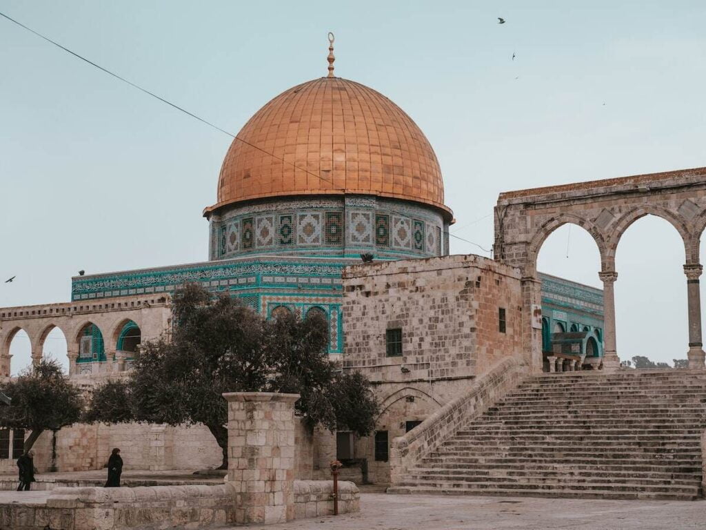 Dome of the rock Israel Palestine conflict in Hindi